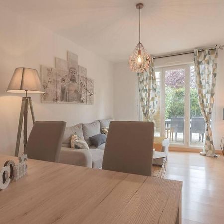 Garden Apartment Next To Disneyland Bussy-Saint-Georges Exteriör bild