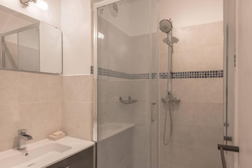 Garden Apartment Next To Disneyland Bussy-Saint-Georges Exteriör bild