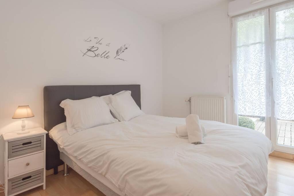 Garden Apartment Next To Disneyland Bussy-Saint-Georges Exteriör bild